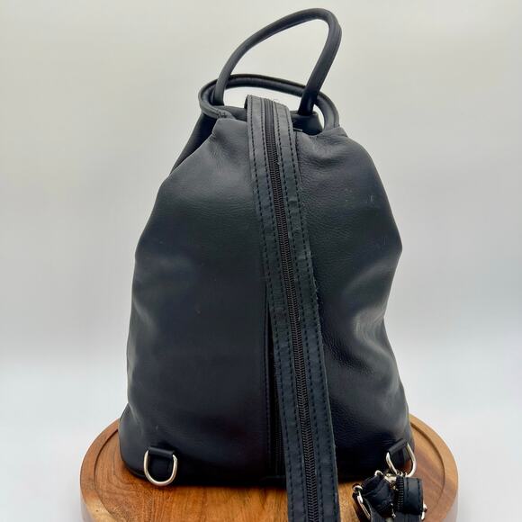 Florence Vanna Italian Leather Backpack Black Convertible Sling Crossbody Bag main image 5
